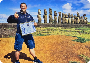 Костянтин на острові Пасхи