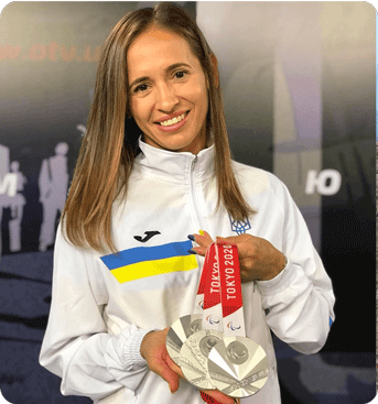 Оксана і нагороди