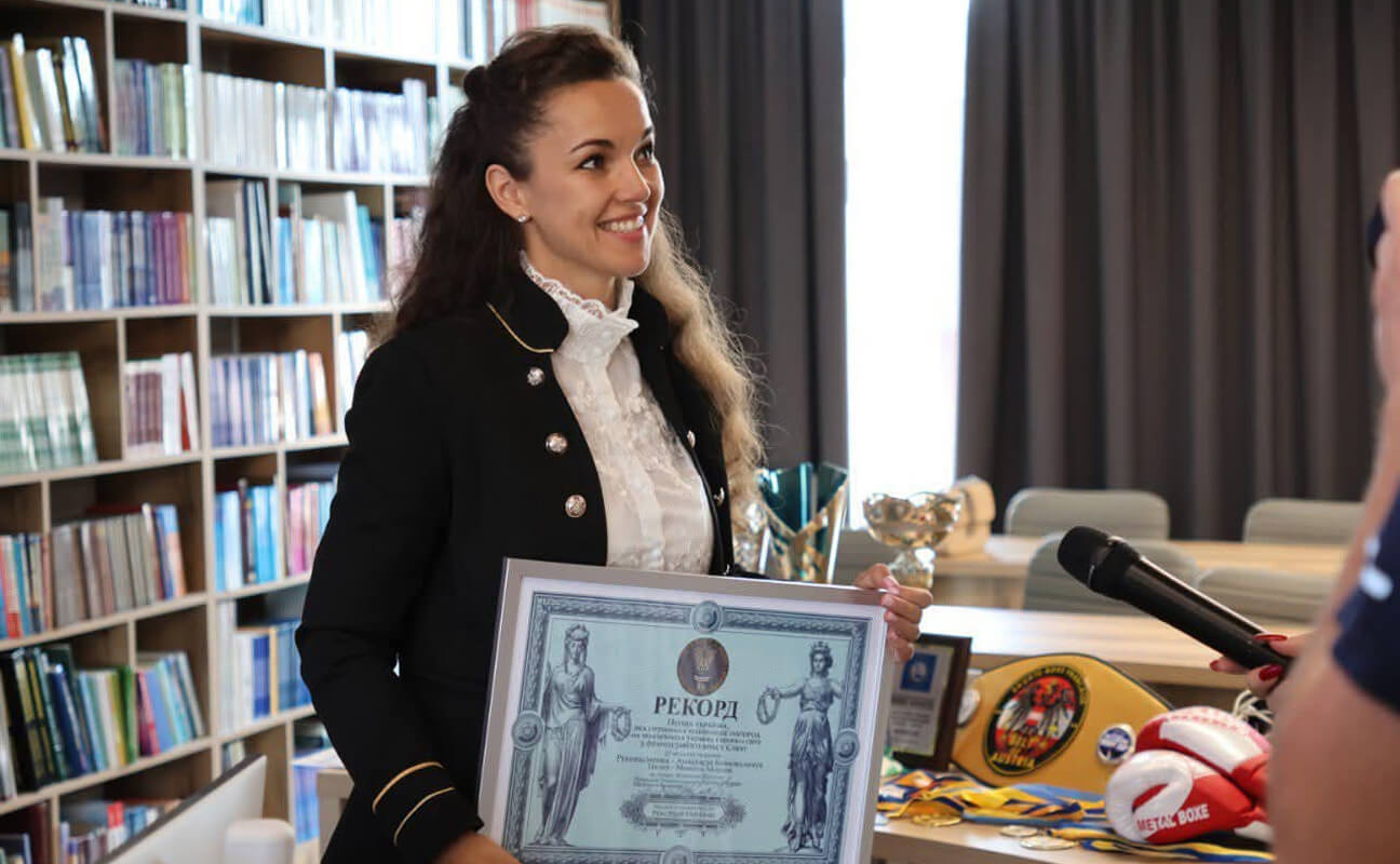 Рекордсменка FIRST Україна Анастасія Коновальчук