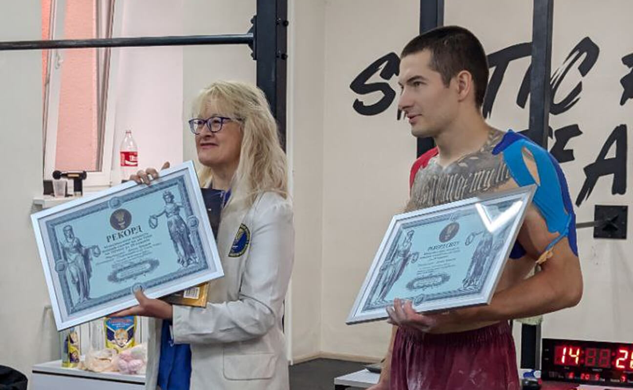 Рекордсмен FIRST Україна Денис Бібіков