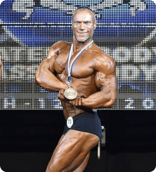 Вадим з медаллю